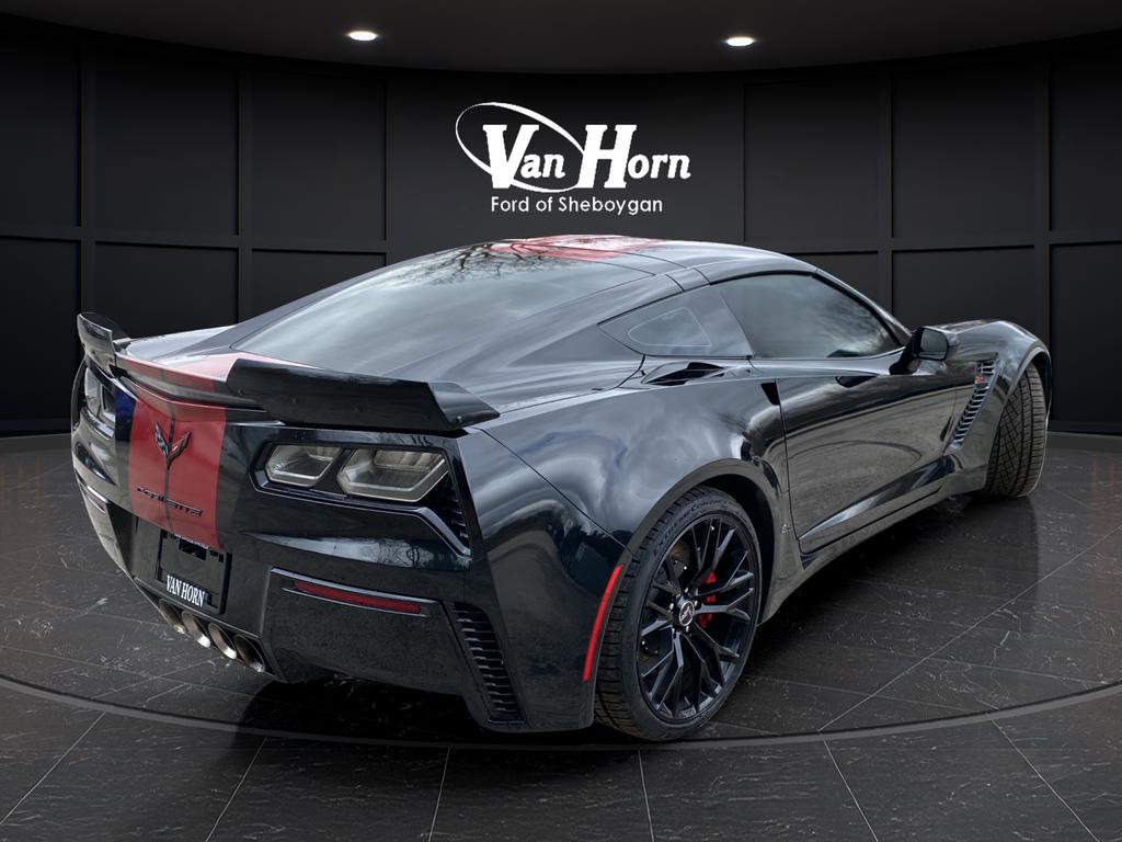 Used 2015 Chevrolet Corvette Z06 w/ 3LZ Preferred Equipment Group image 7
