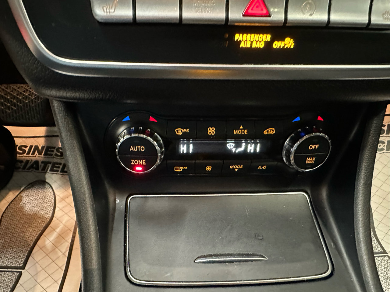 Used 2018 Mercedes-Benz CLA 250 4MATIC image 20