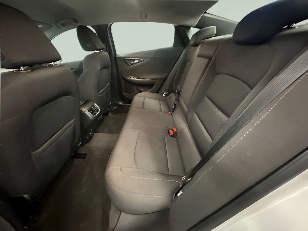 Certified 2018 Chevrolet Malibu LT image 23