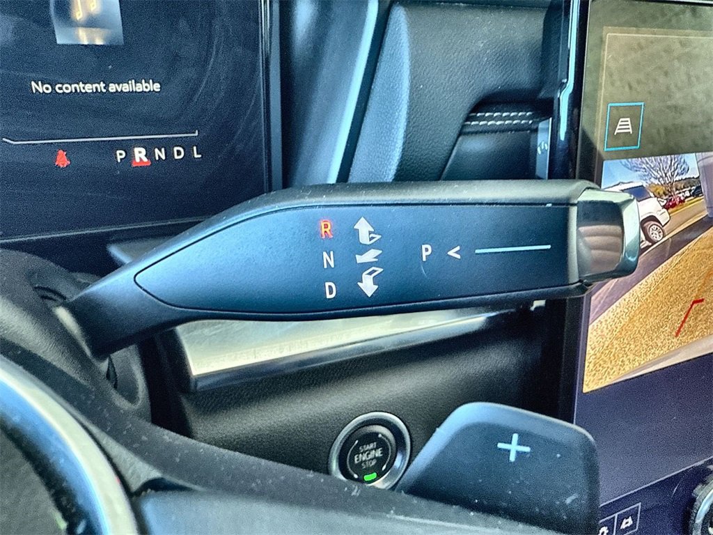 Used 2025 GMC Terrain Elevation image 15