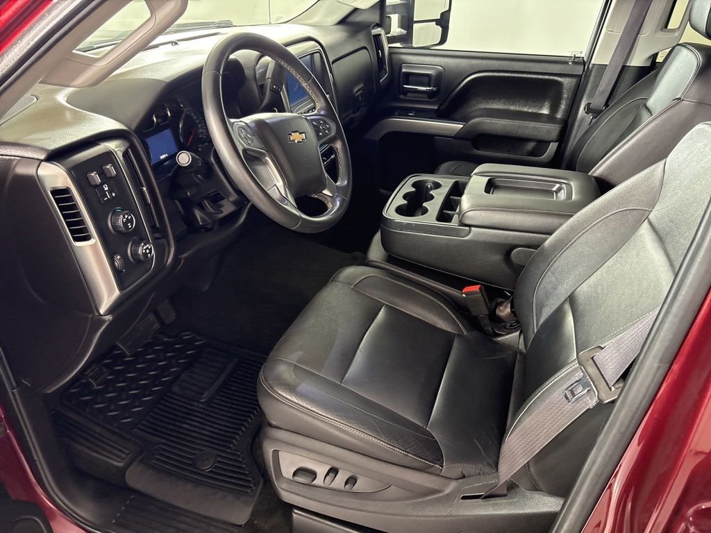 Used 2016 Chevrolet Silverado 2500 LT w/ LT Convenience Package AWD/4WD image 27