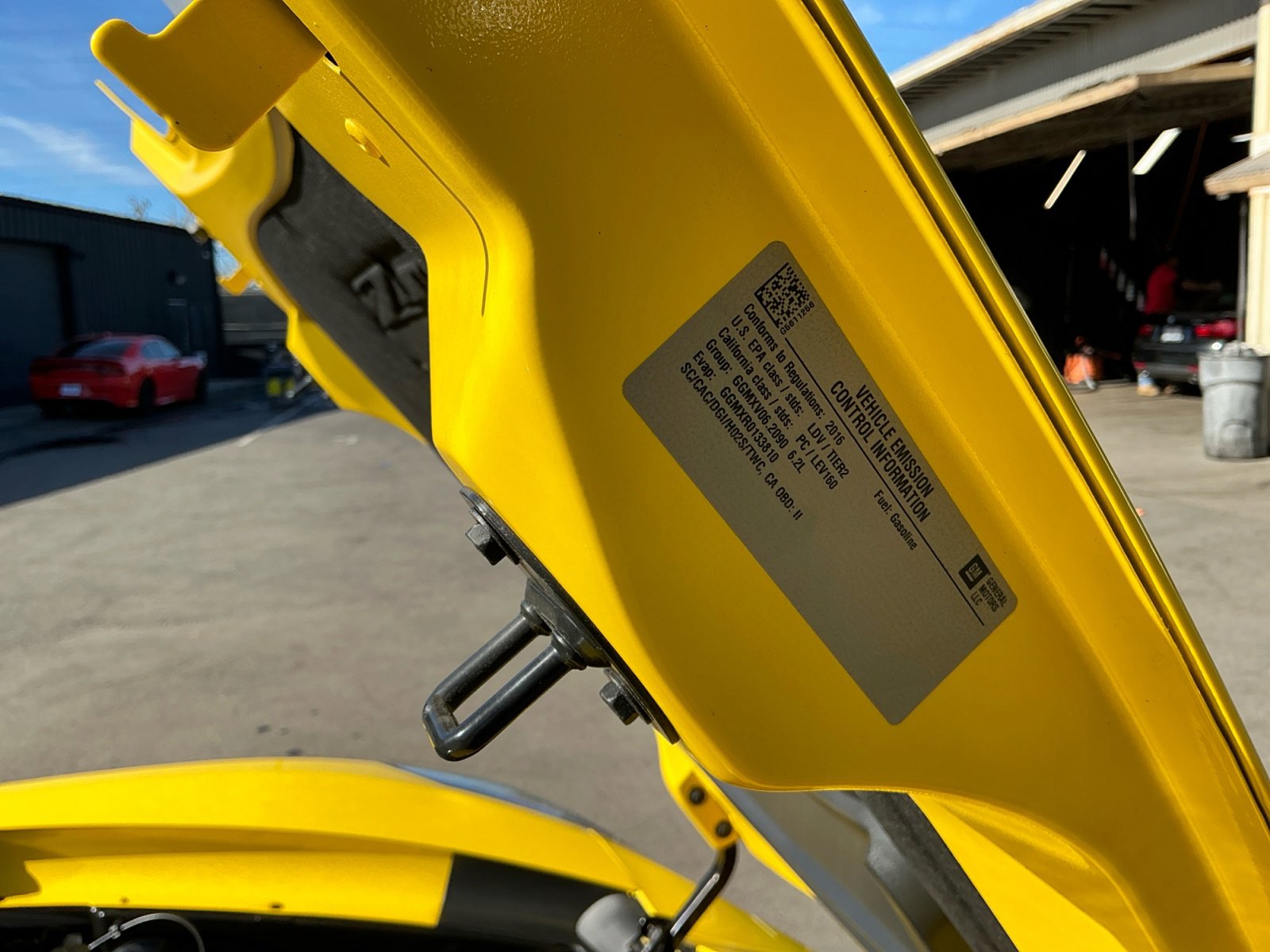 Used 2016 Chevrolet Corvette Z06 w/ 2LZ Preferred Equipment Group image 21