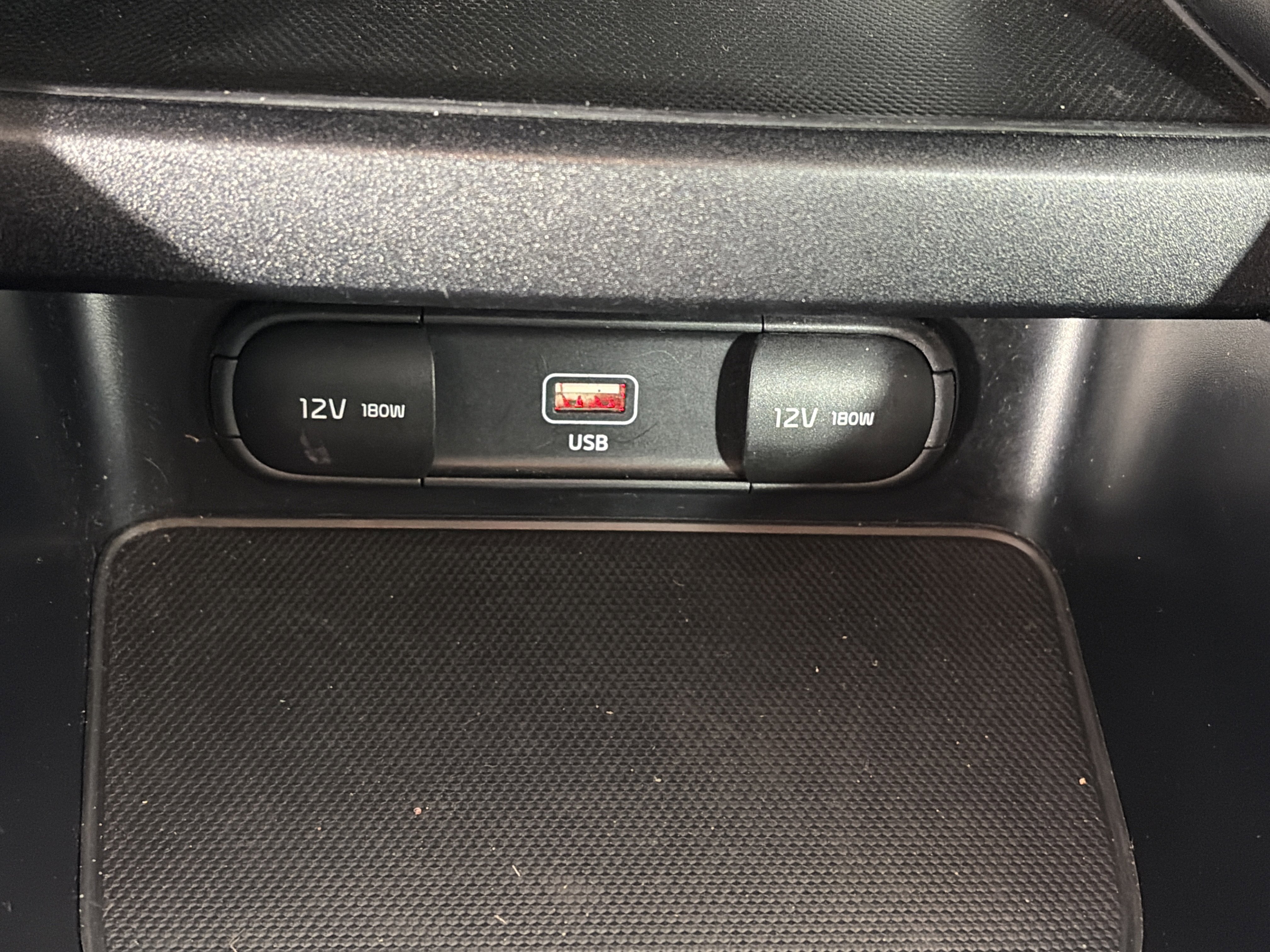 Certified 2023 Kia Forte LXS image 22