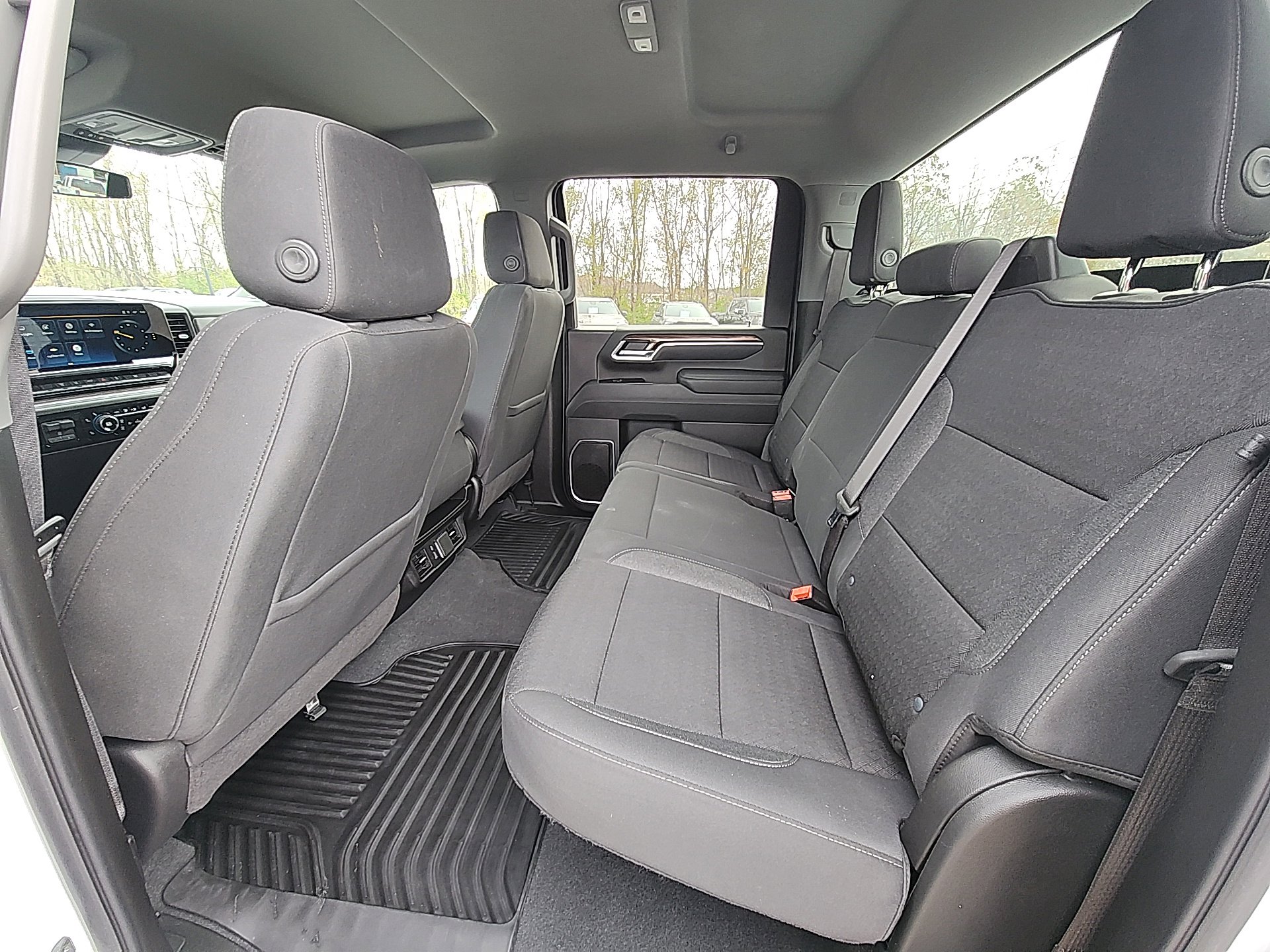 Used 2025 Chevrolet Silverado 2500 LT w/ Convenience Package image 29