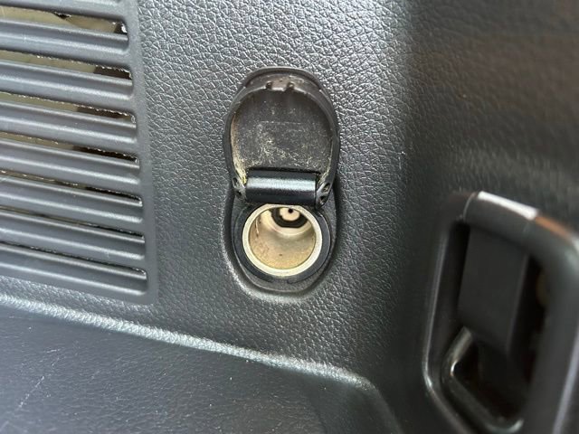 Used 2015 Nissan Rogue SV image 40