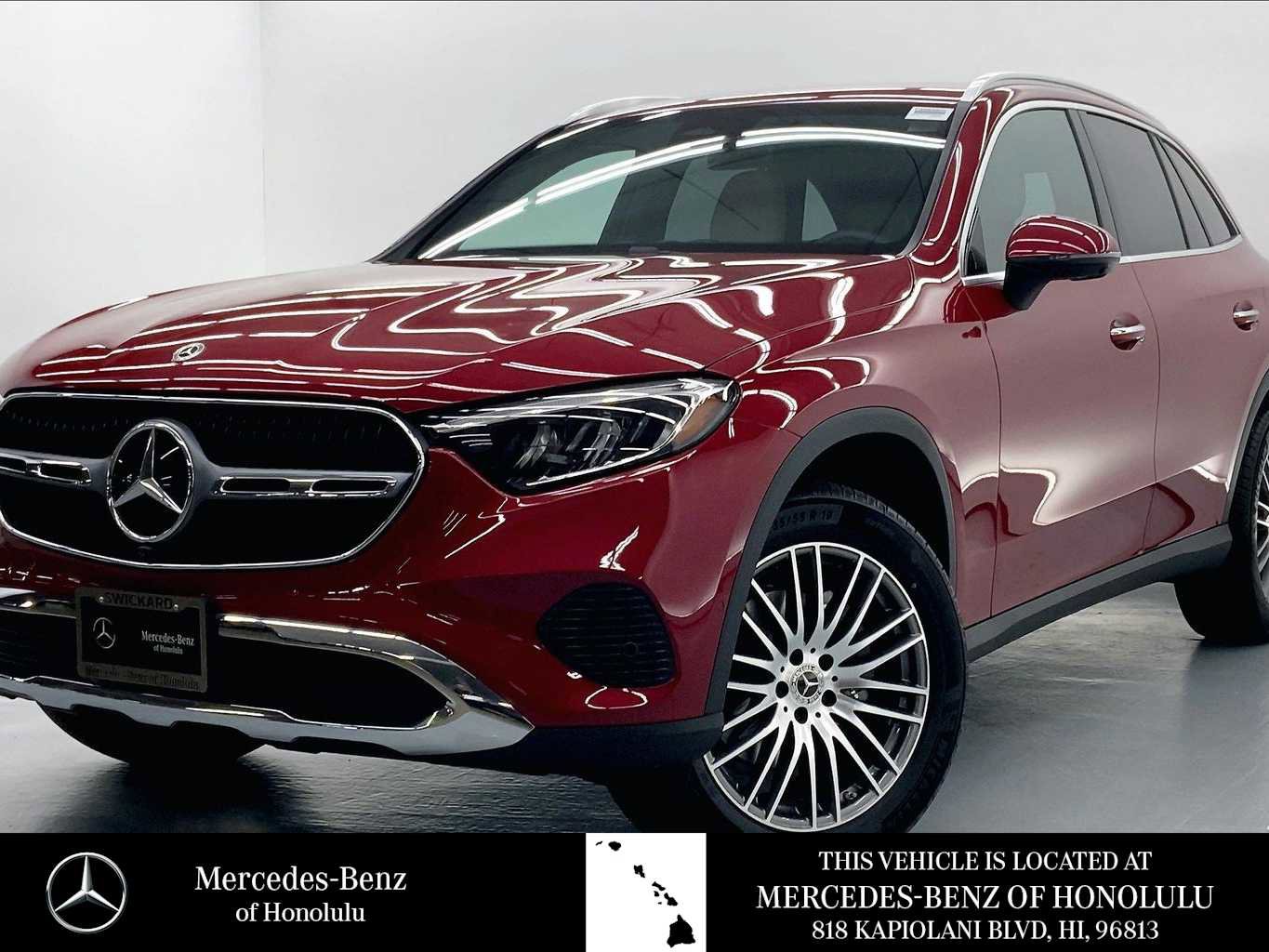 Used 2026 Mercedes-Benz GLC 300 image 1
