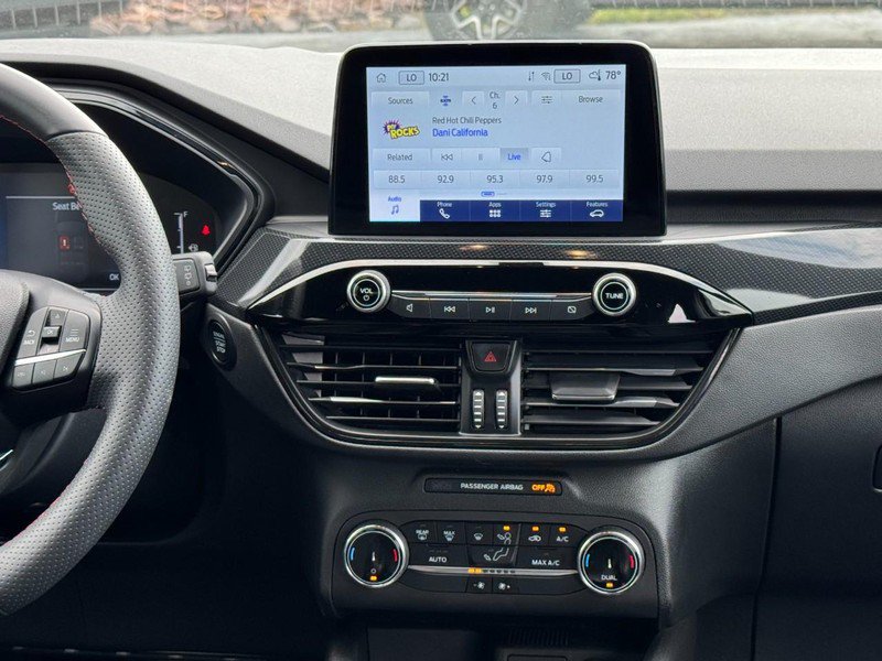 Used 2023 Ford Escape ST-Line FWD image 13