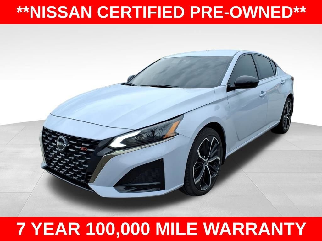 Used 2024 Nissan Altima 2.5 SR AWD/4WD image 4
