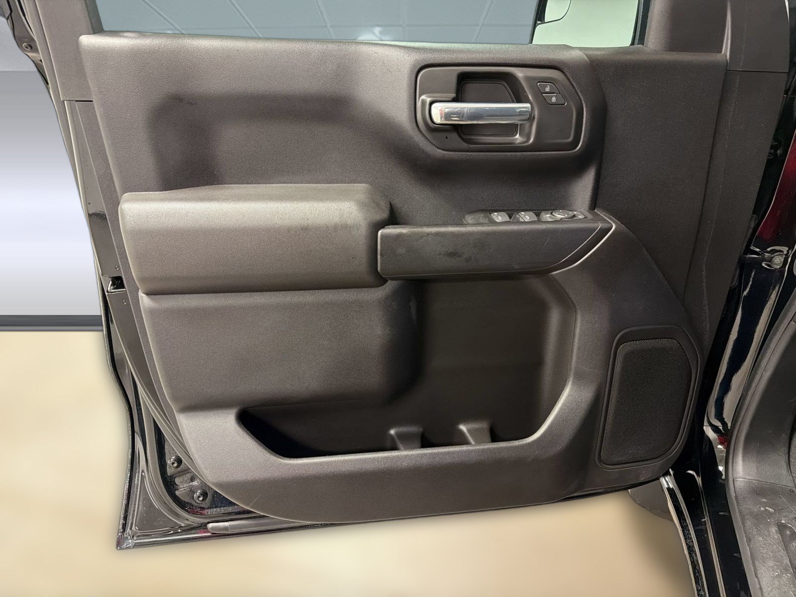 Used 2025 Chevrolet Silverado 1500 Custom AWD/4WD image 20
