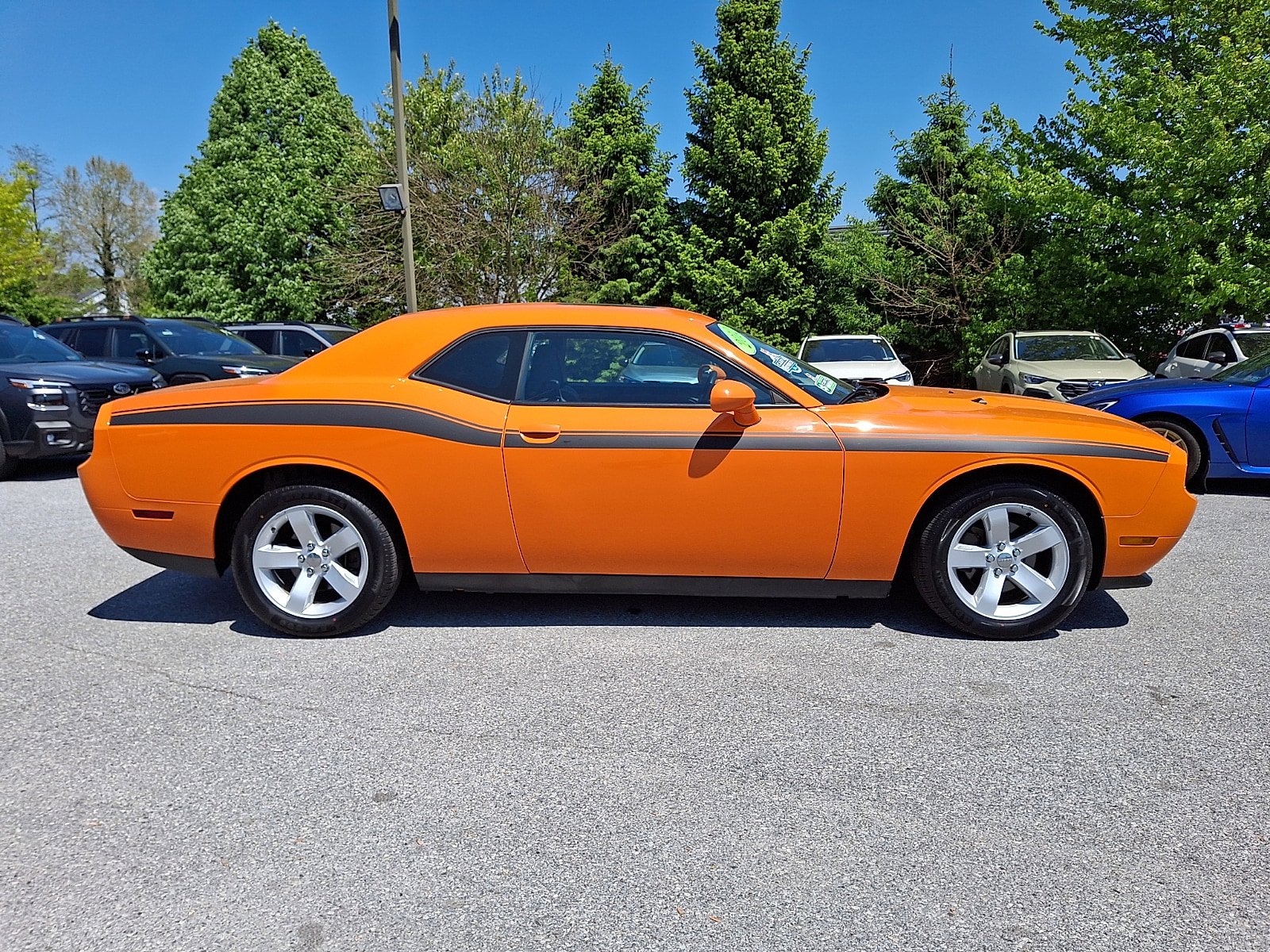 Used 2012 Dodge Challenger SXT Plus RWD image 7