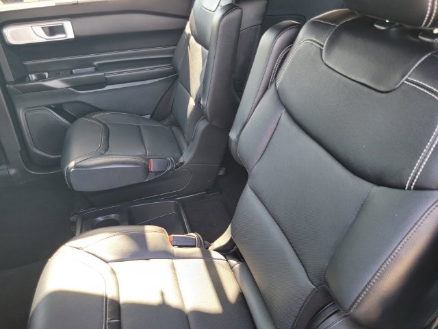 Certified 2020 Ford Explorer ST w/ Premium Technology Package AWD/4WD image 13