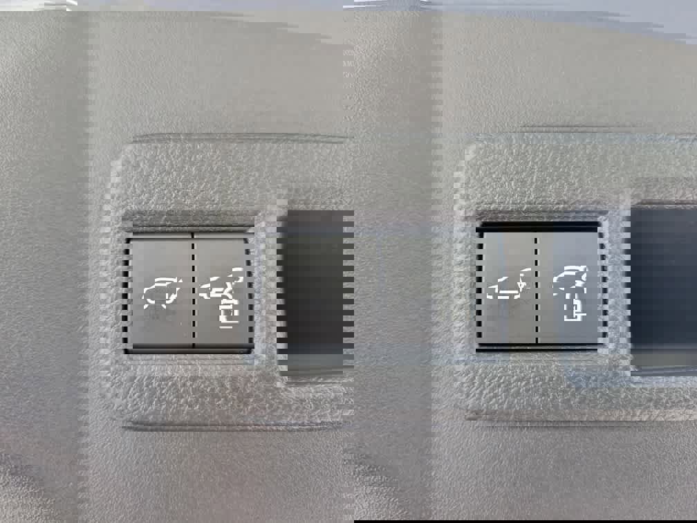 Used 2023 Subaru Solterra AWD image 35