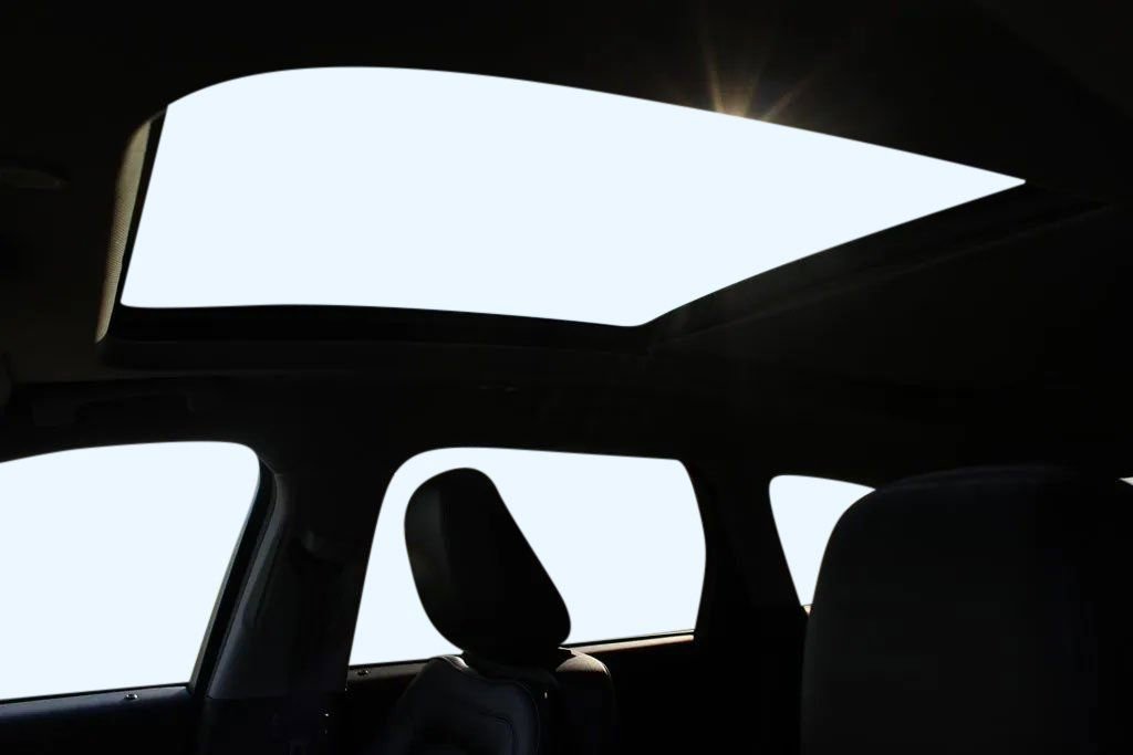 Used 2021 Lincoln Corsair Reserve w/ Equipment Group 201A image 31