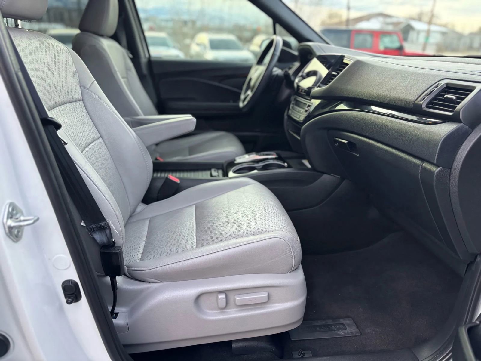 Used 2021 Honda Passport Elite image 29