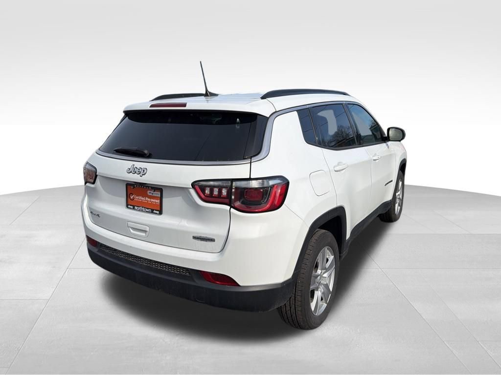 Used 2022 Jeep Compass Latitude image 8