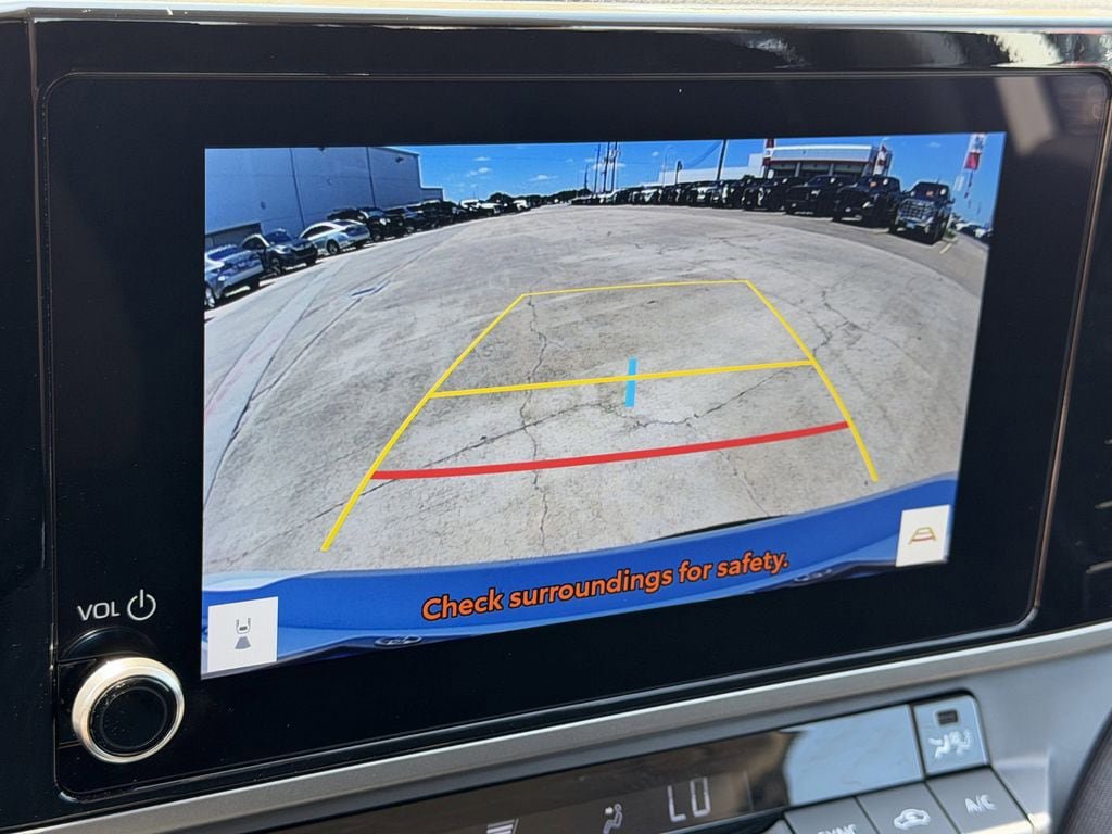 Used 2026 Toyota Camry LE FWD image 19