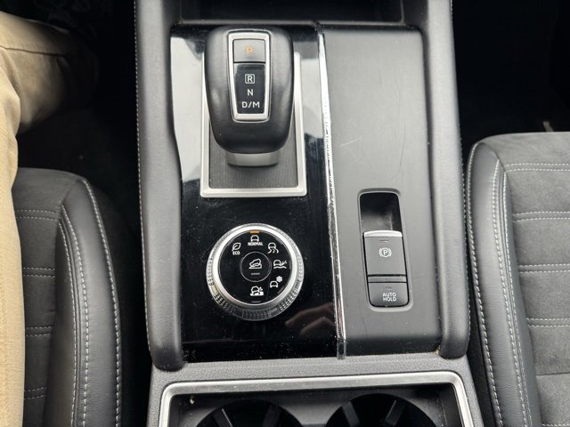 Used 2023 Mitsubishi Outlander SE image 28