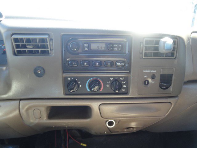 Used 2004 Ford F250 4x4 Regular Cab Super Duty image 12