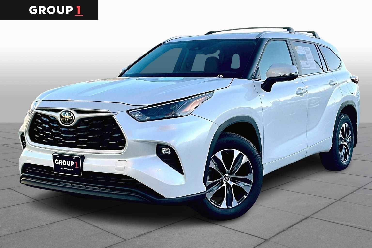 Used 2024 Toyota Highlander XLE