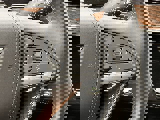 Certified 2024 Cadillac Escalade Sport Platinum image 17