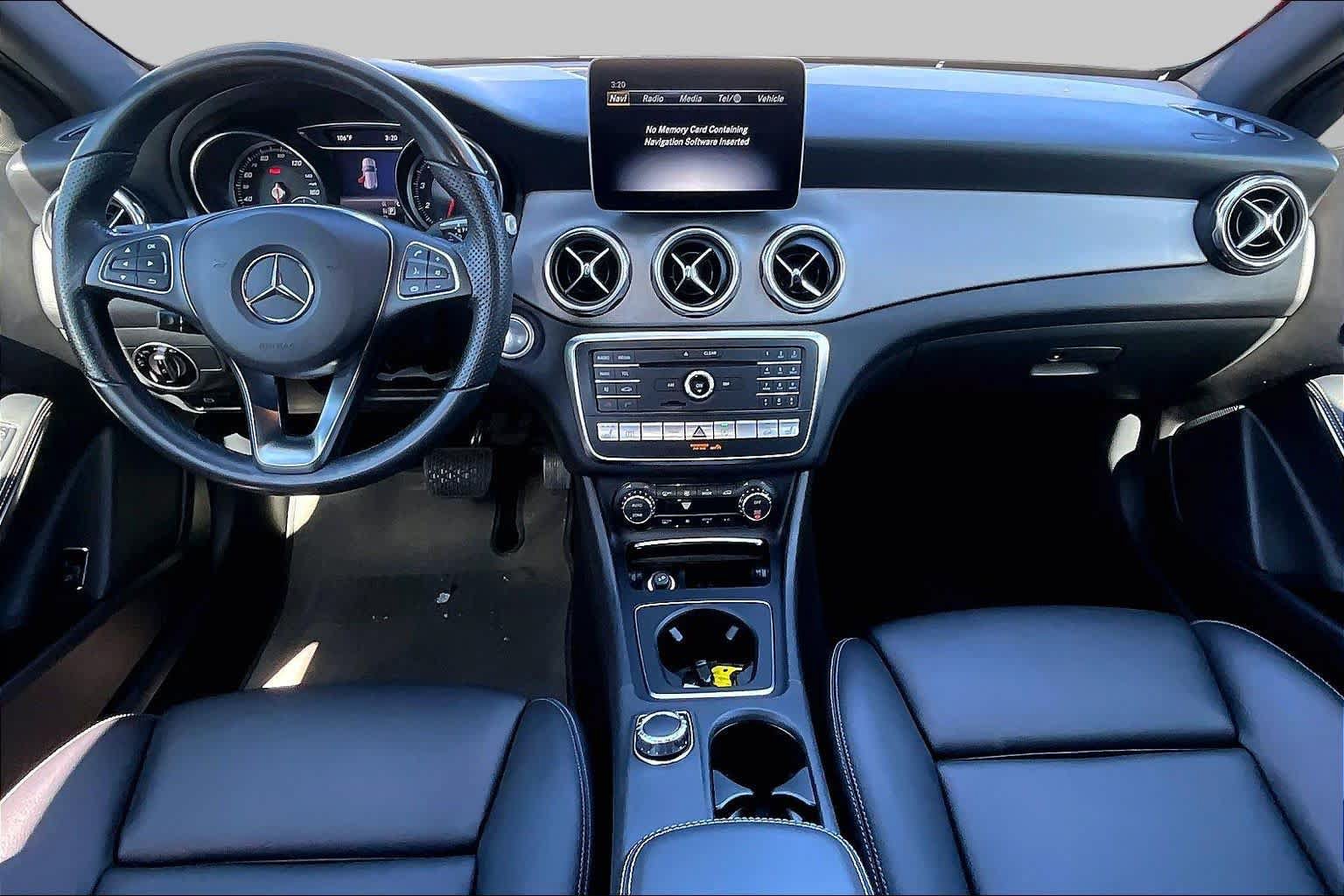 Used 2020 Mercedes-Benz GLA 250 4MATIC image 16