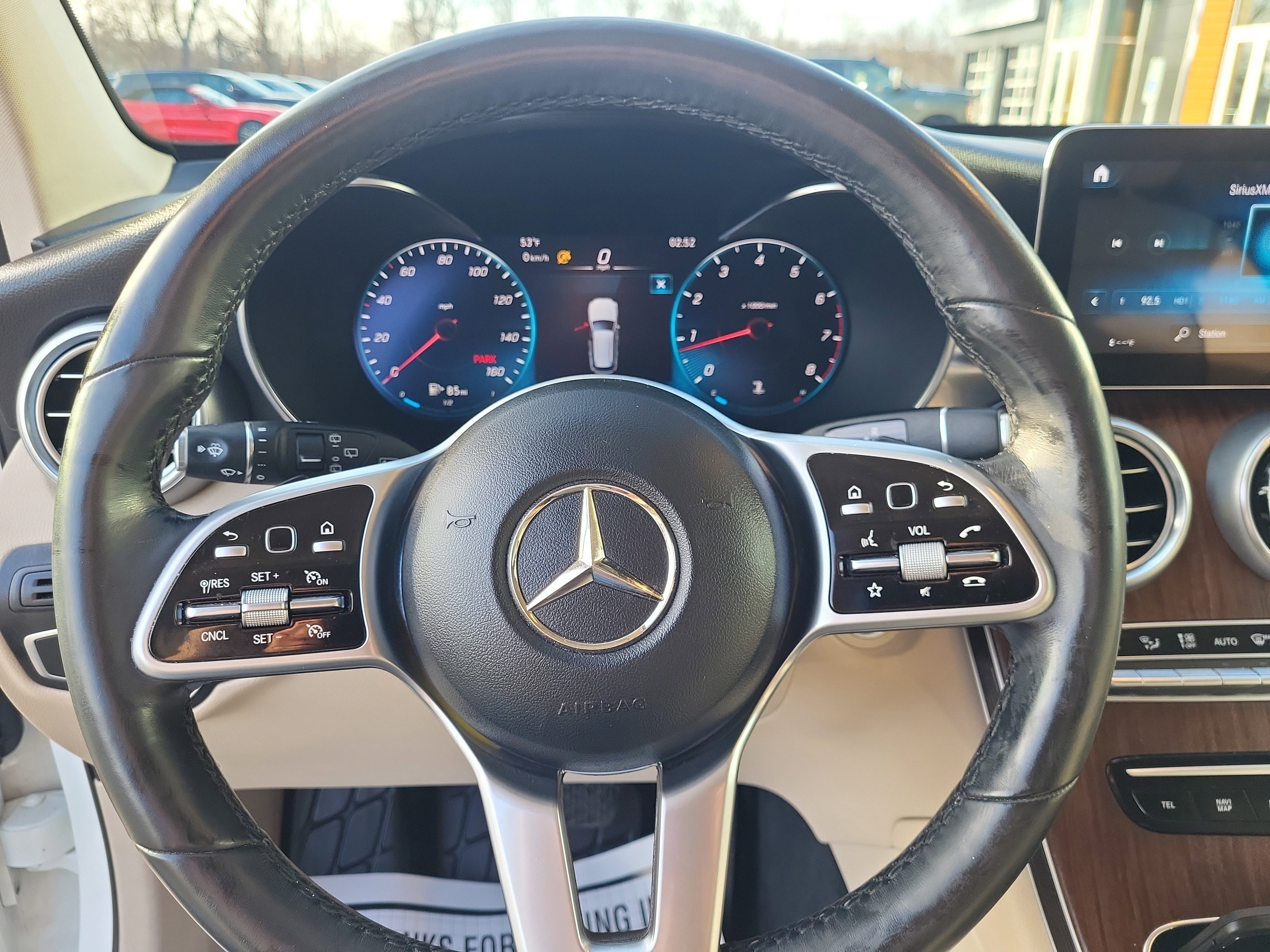Used 2022 Mercedes-Benz GLC 300 4MATIC image 5