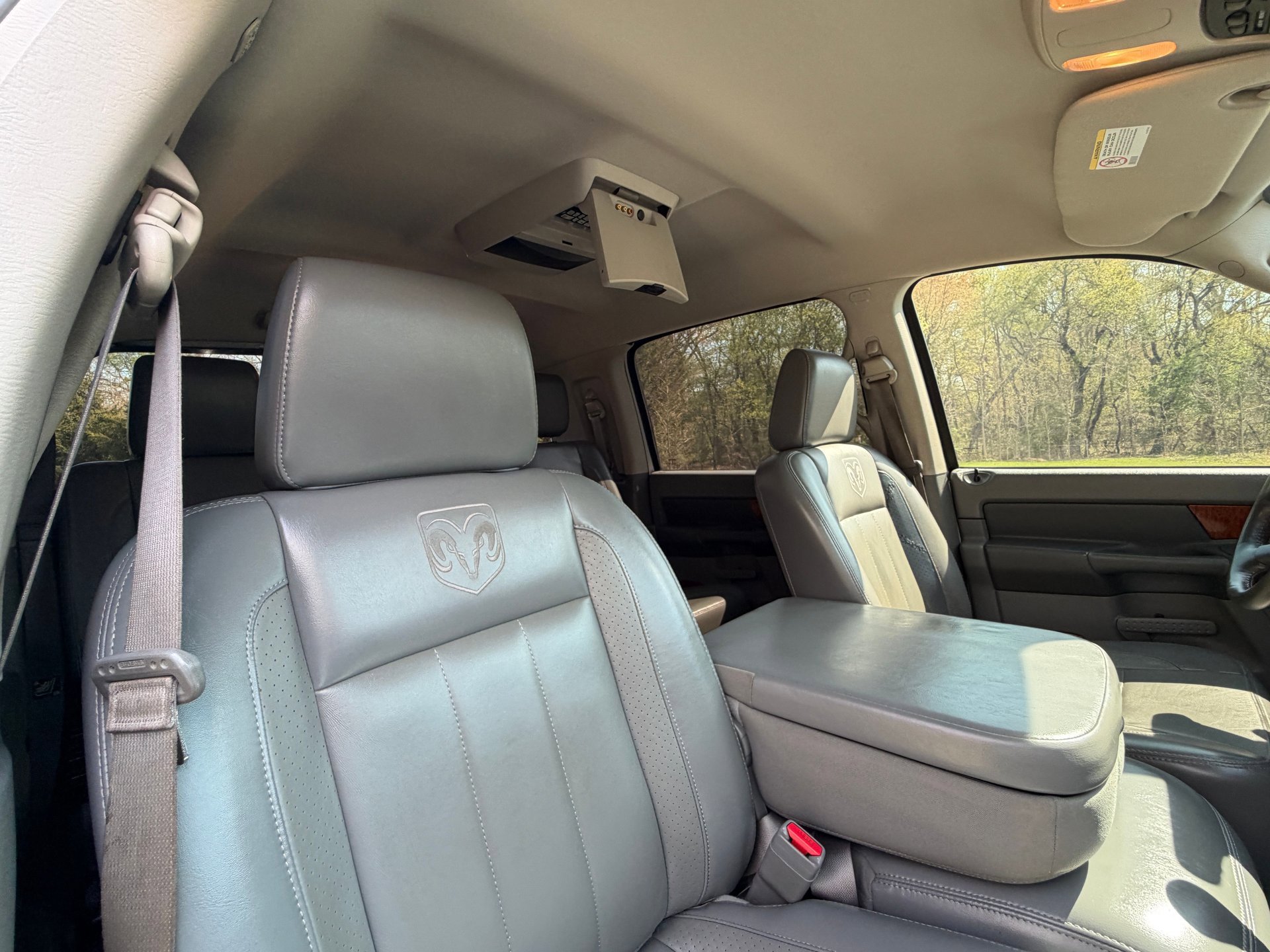 Used 2006 Dodge Ram 2500 Truck Laramie w/ Protection Group AWD/4WD image 38