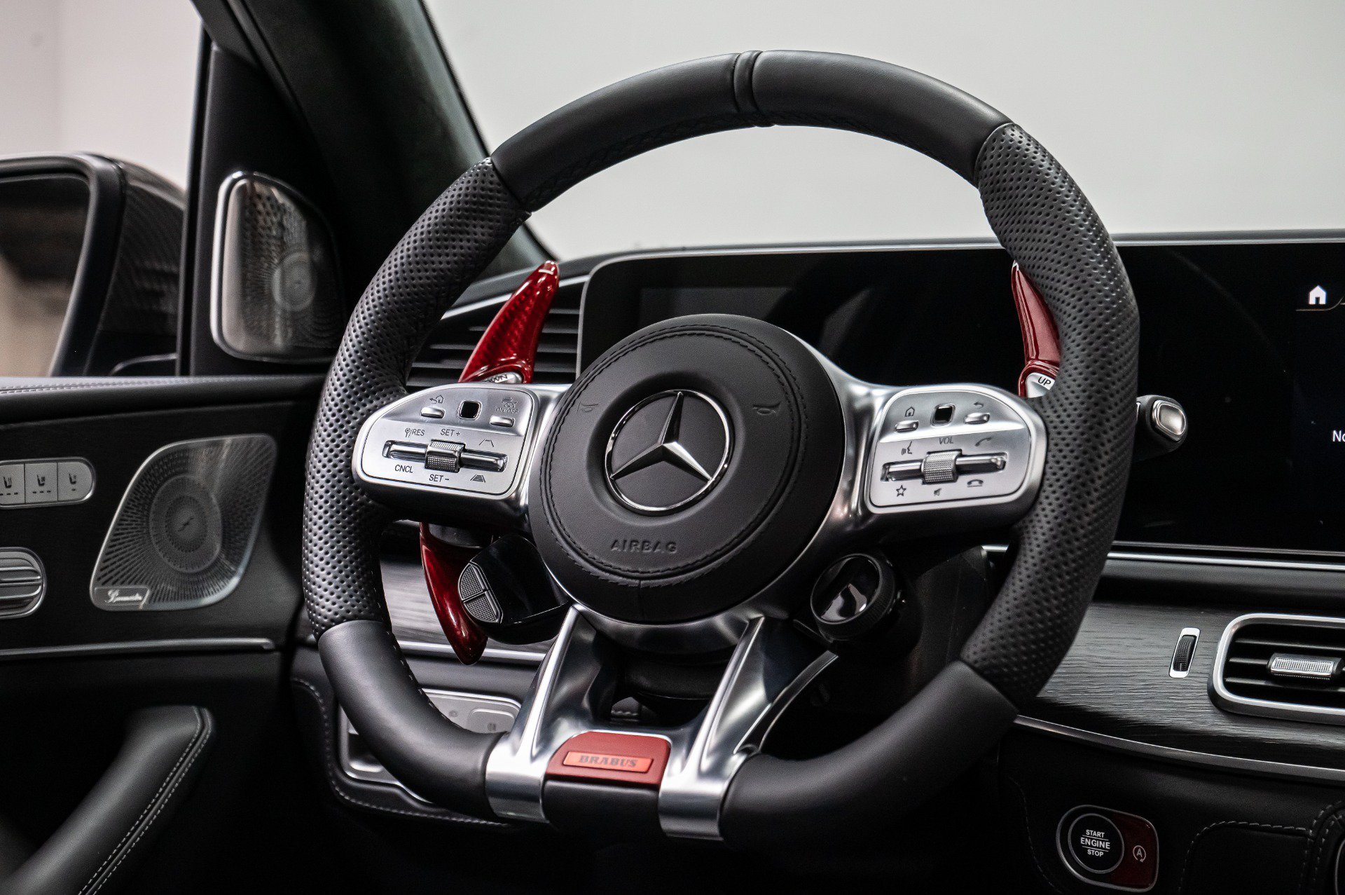 Used 2023 Mercedes-Benz GLS 63 AMG 4MATIC image 9