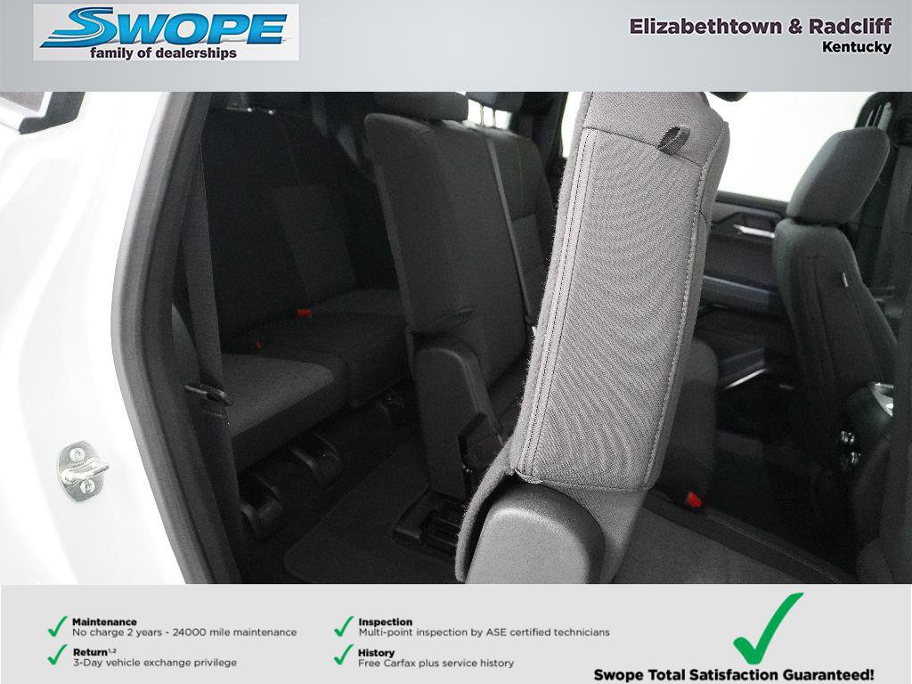 Used 2025 GMC Acadia Elevation image 11