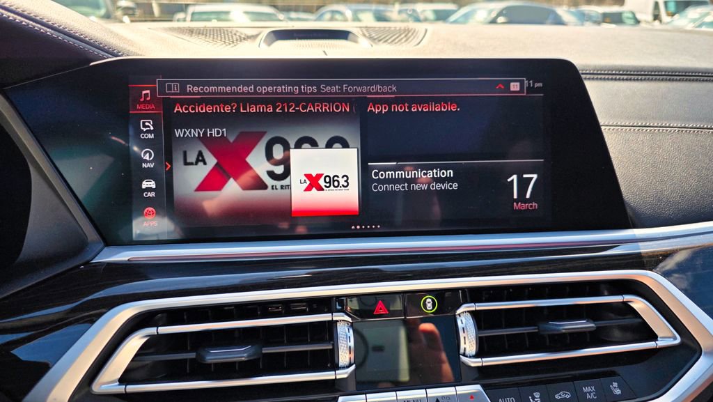 Used 2021 BMW X7 M50i w/ Dynamic Handling Package image 51