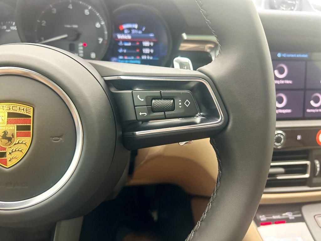 Used 2026 Porsche Macan AWD/4WD image 14