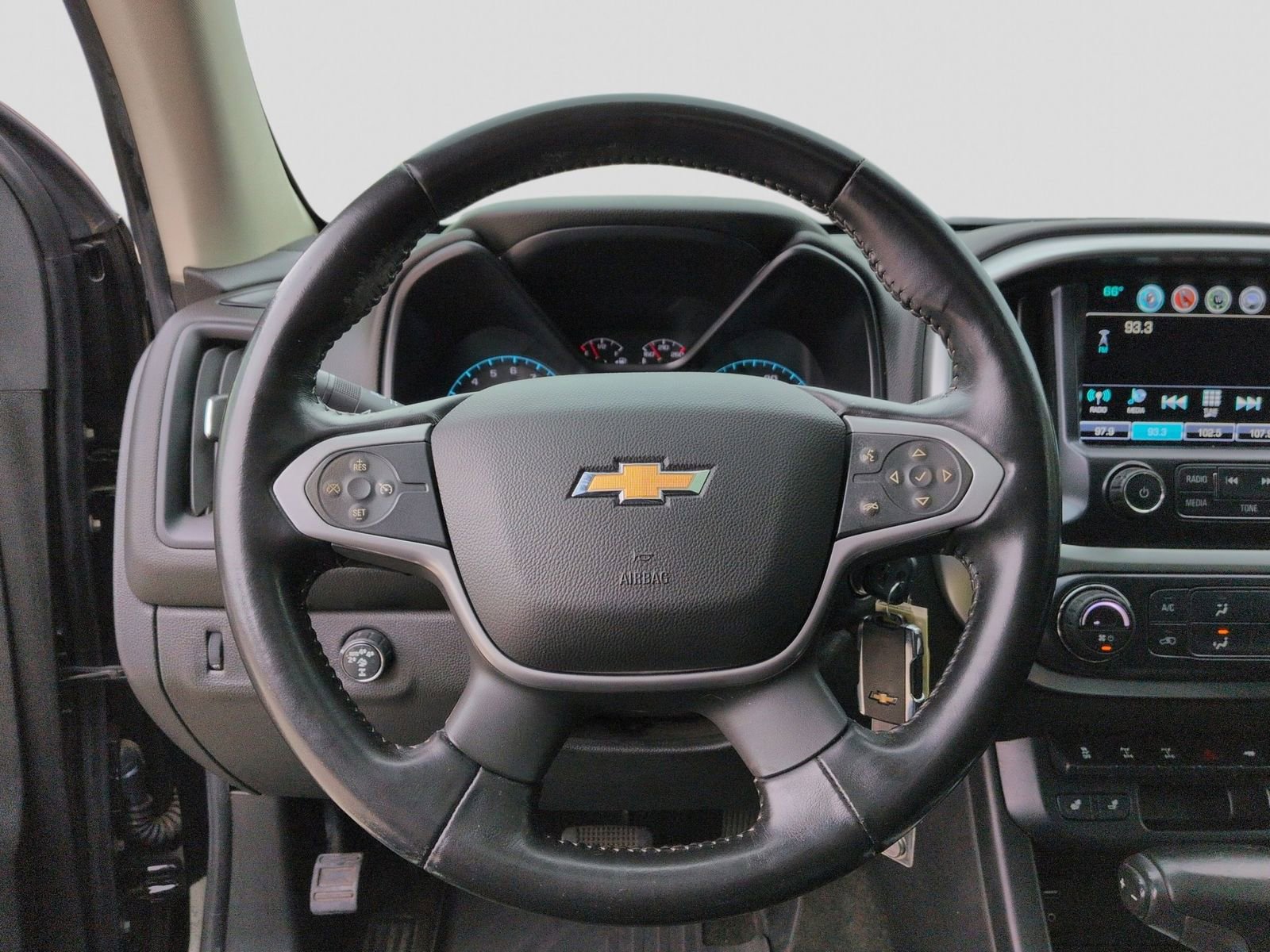 Used 2018 Chevrolet Colorado ZR2 image 27