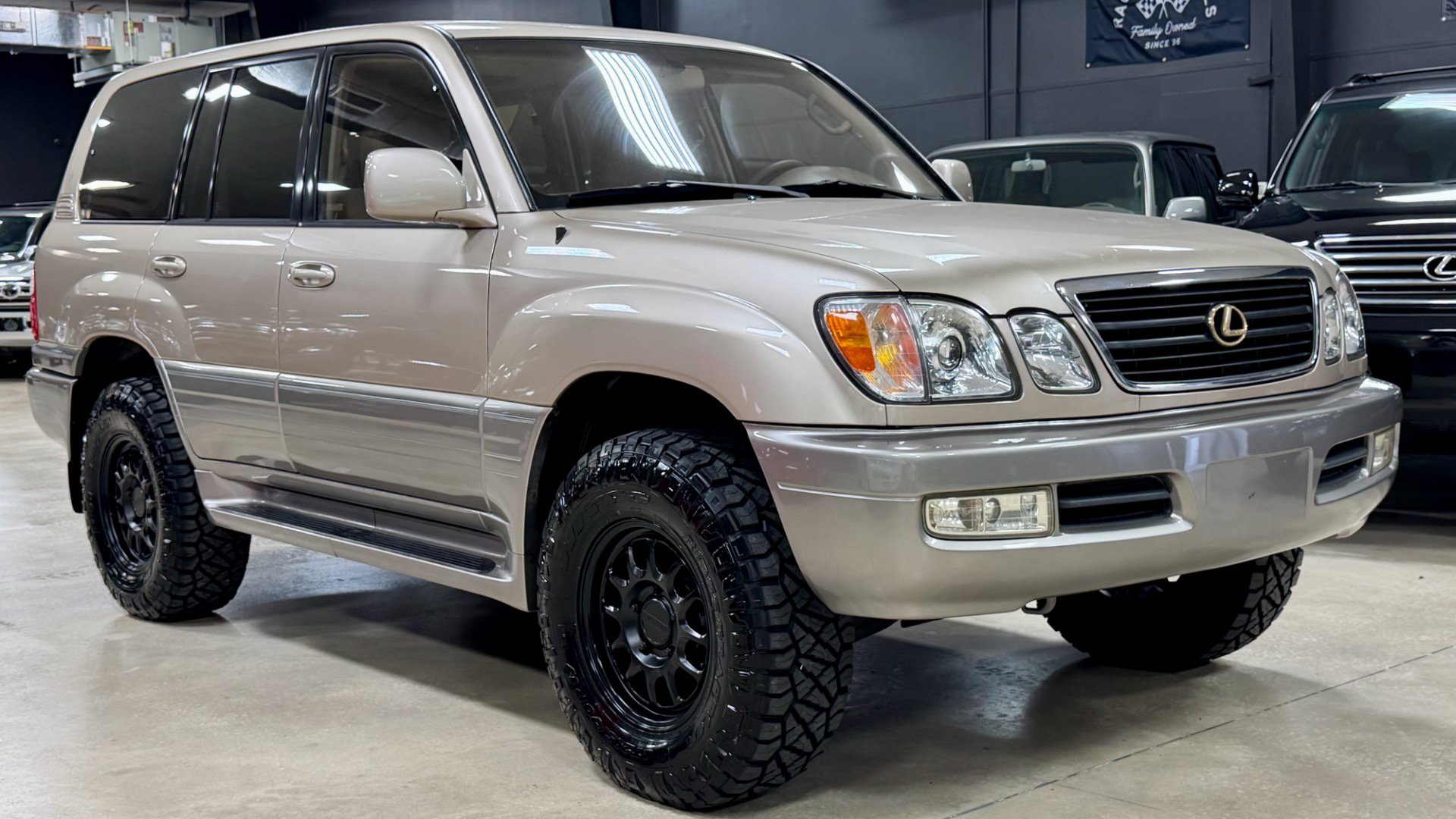 Used 1999 Lexus LX 470 4WD