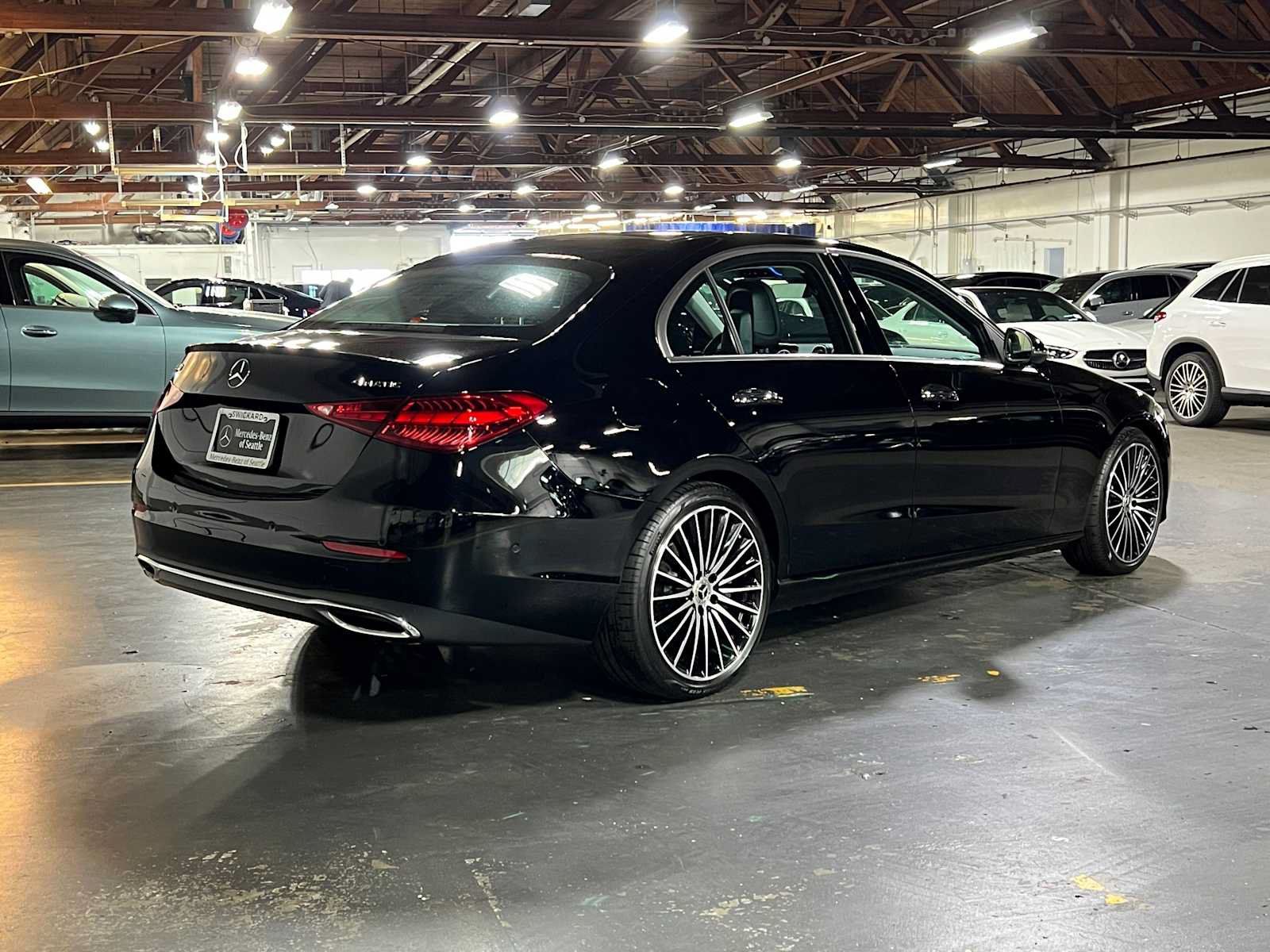 Used 2026 Mercedes-Benz C 300 4MATIC Sedan image 3