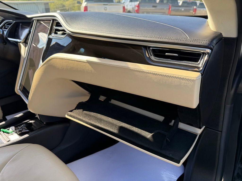 Used 2013 Tesla Model S RWD image 38