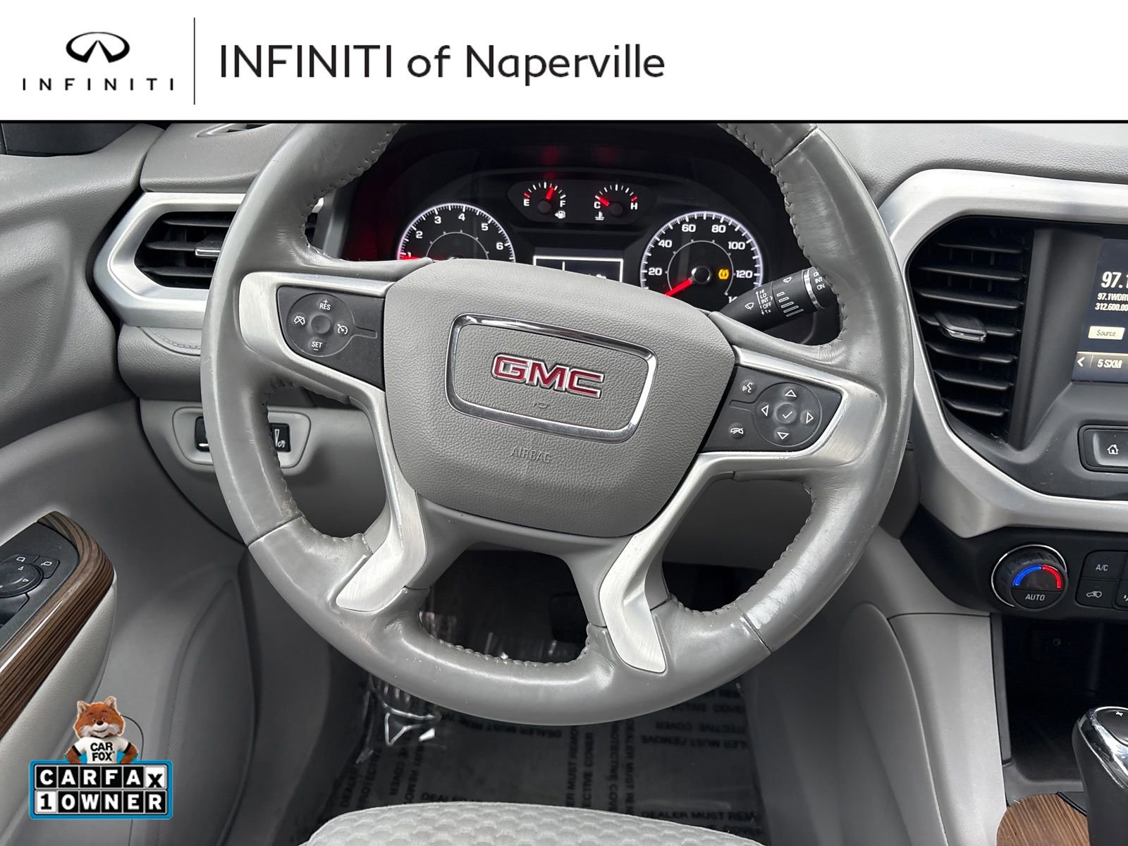 Used 2017 GMC Acadia SLE image 14