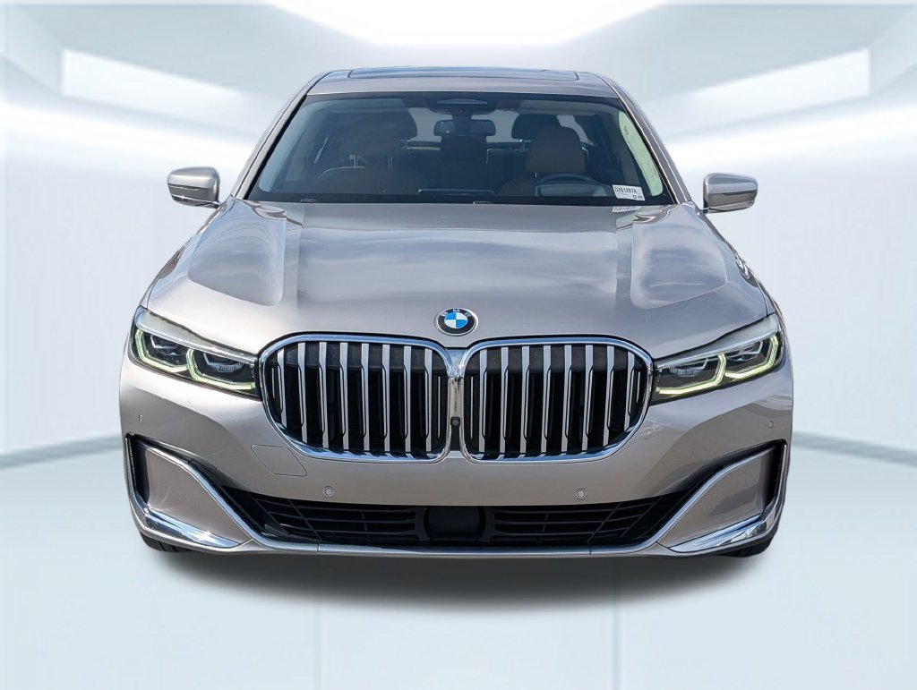 Used 2021 BMW 750i xDrive w/ Executive Package AWD/4WD image 8