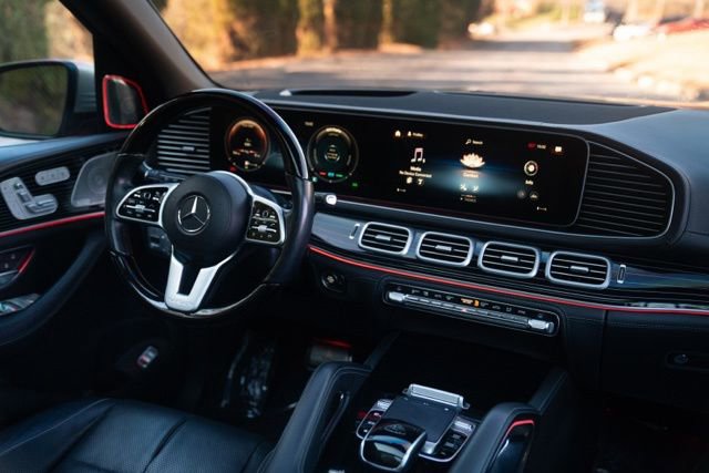 Used 2021 Mercedes-Benz Maybach GLS 600 4MATIC image 22