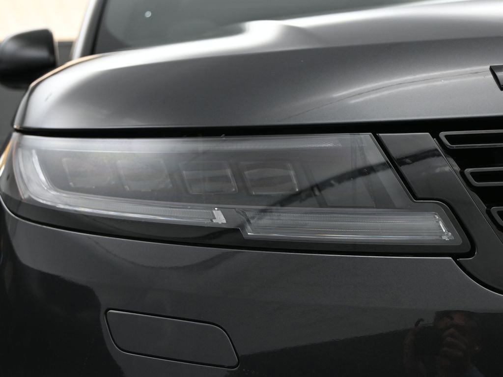 Used 2025 Land Rover Range Rover Sport Autobiography image 13