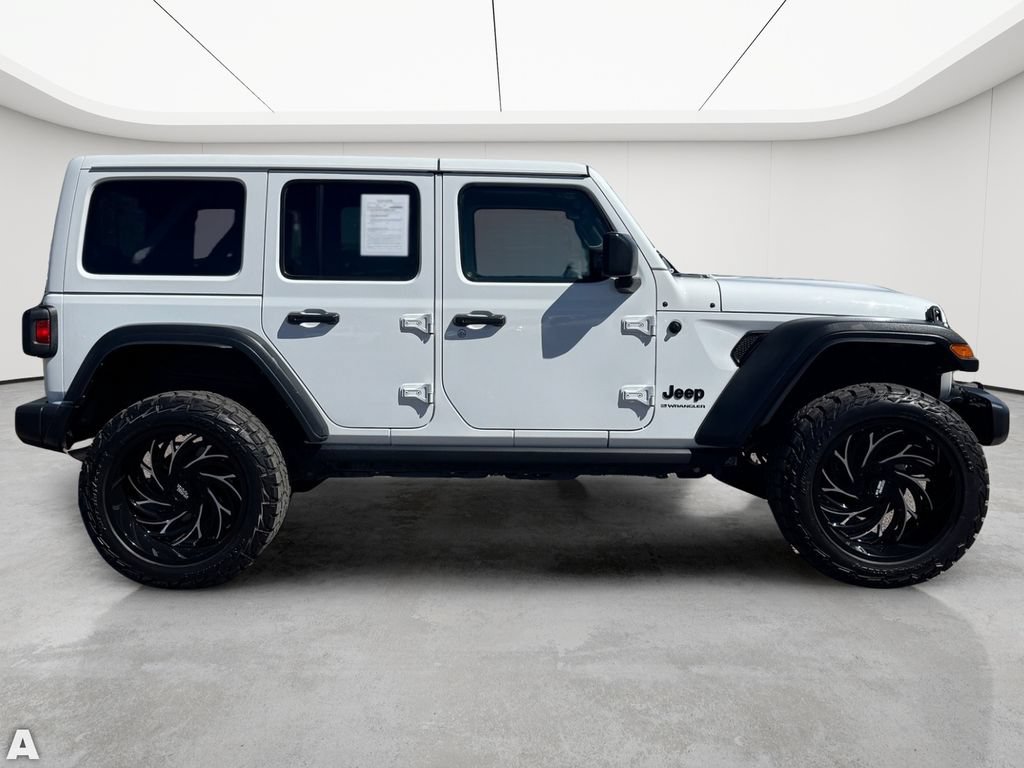 Used 2023 Jeep Wrangler Unlimited Sport AWD/4WD image 7