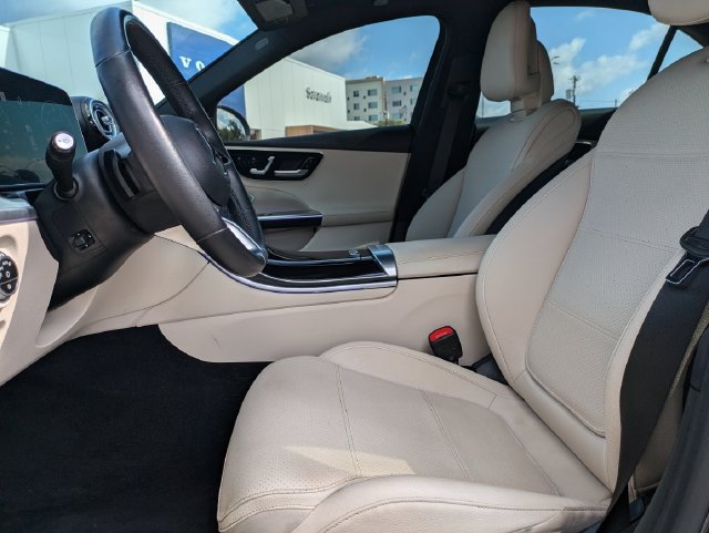 Used 2023 Mercedes-Benz C 300 4MATIC Sedan w/ Exclusive Trim Package image 25