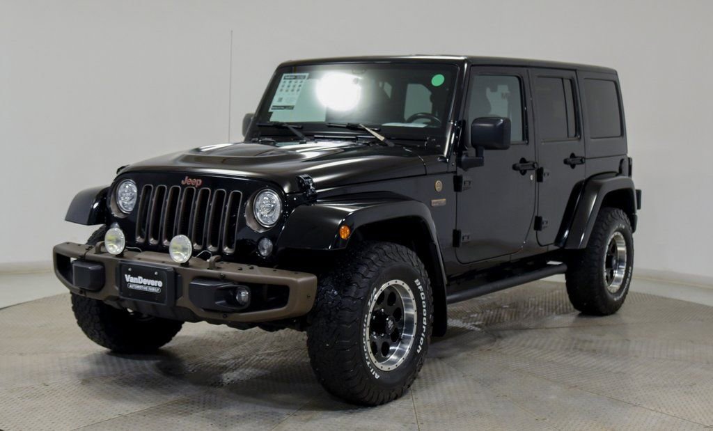 Used 2017 Jeep Wrangler Unlimited Sahara image 3