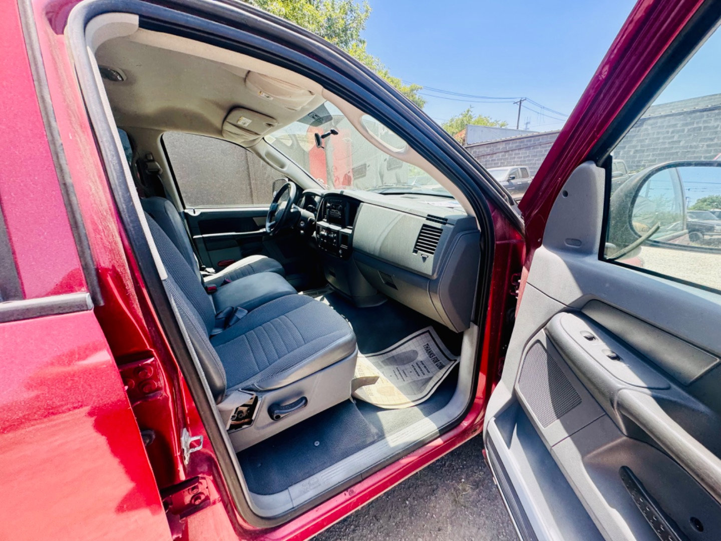 Used 2008 Dodge Ram 1500 Truck ST image 19