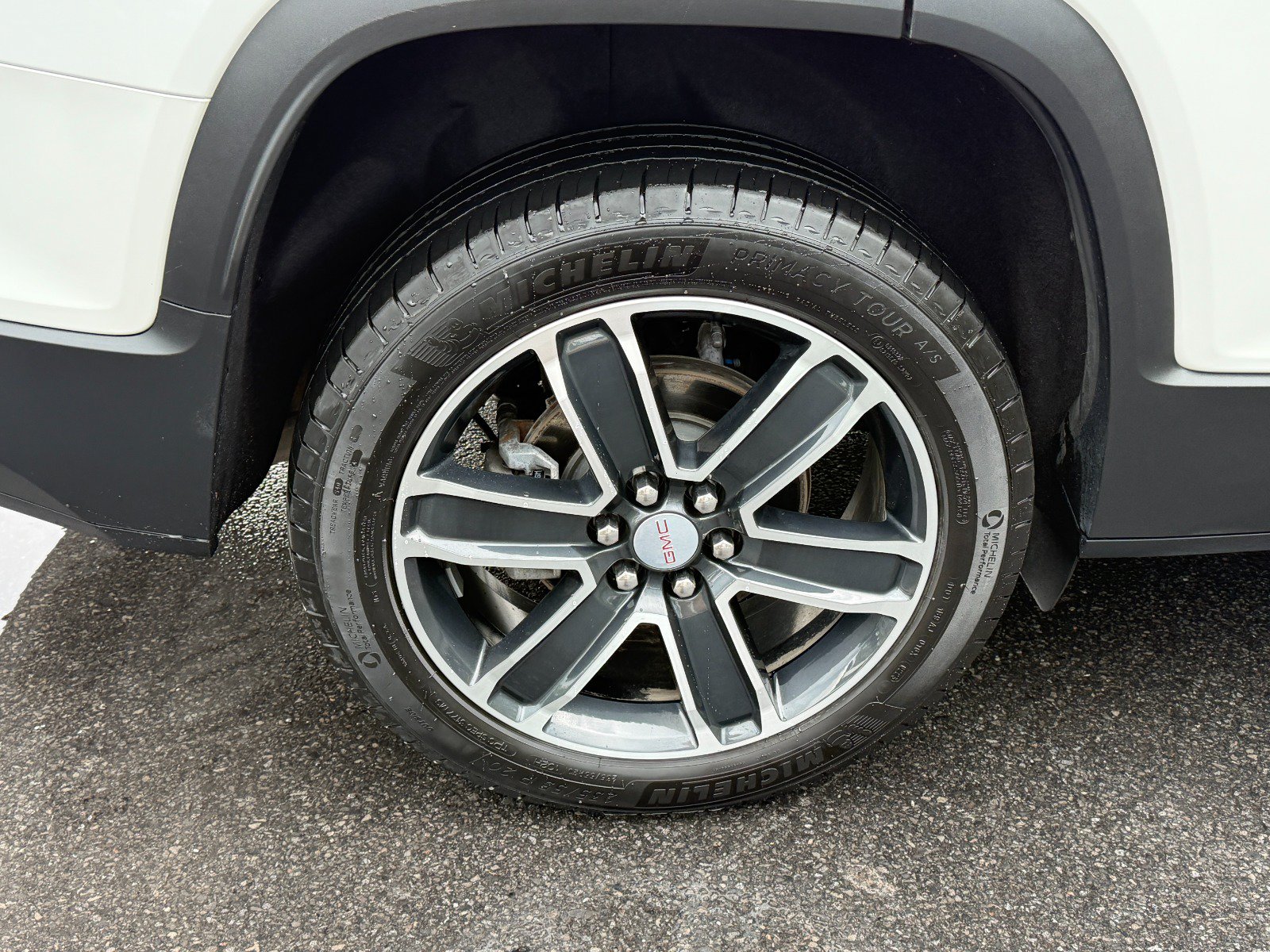 Used 2023 GMC Acadia SLT w/ Preferred Package AWD/4WD image 11
