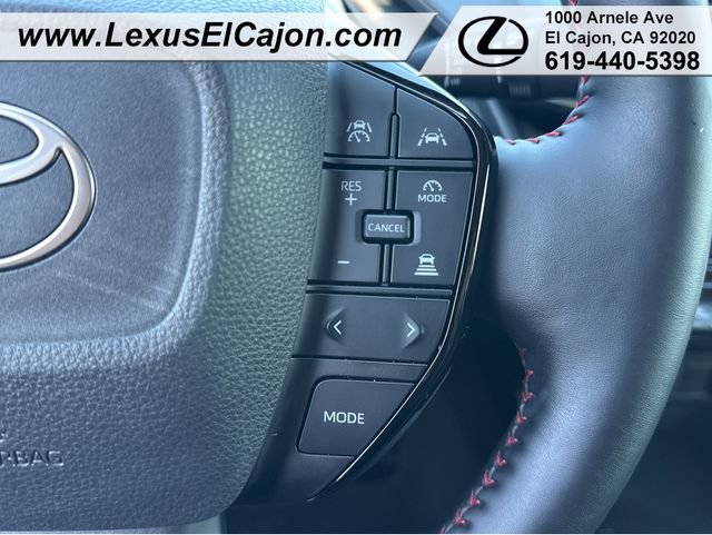 Used 2024 Toyota Prius Prime FWD image 32