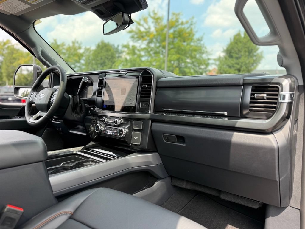 New 2026 Ford F350 Lariat w/ Black Appearance Package AWD/4WD image 18