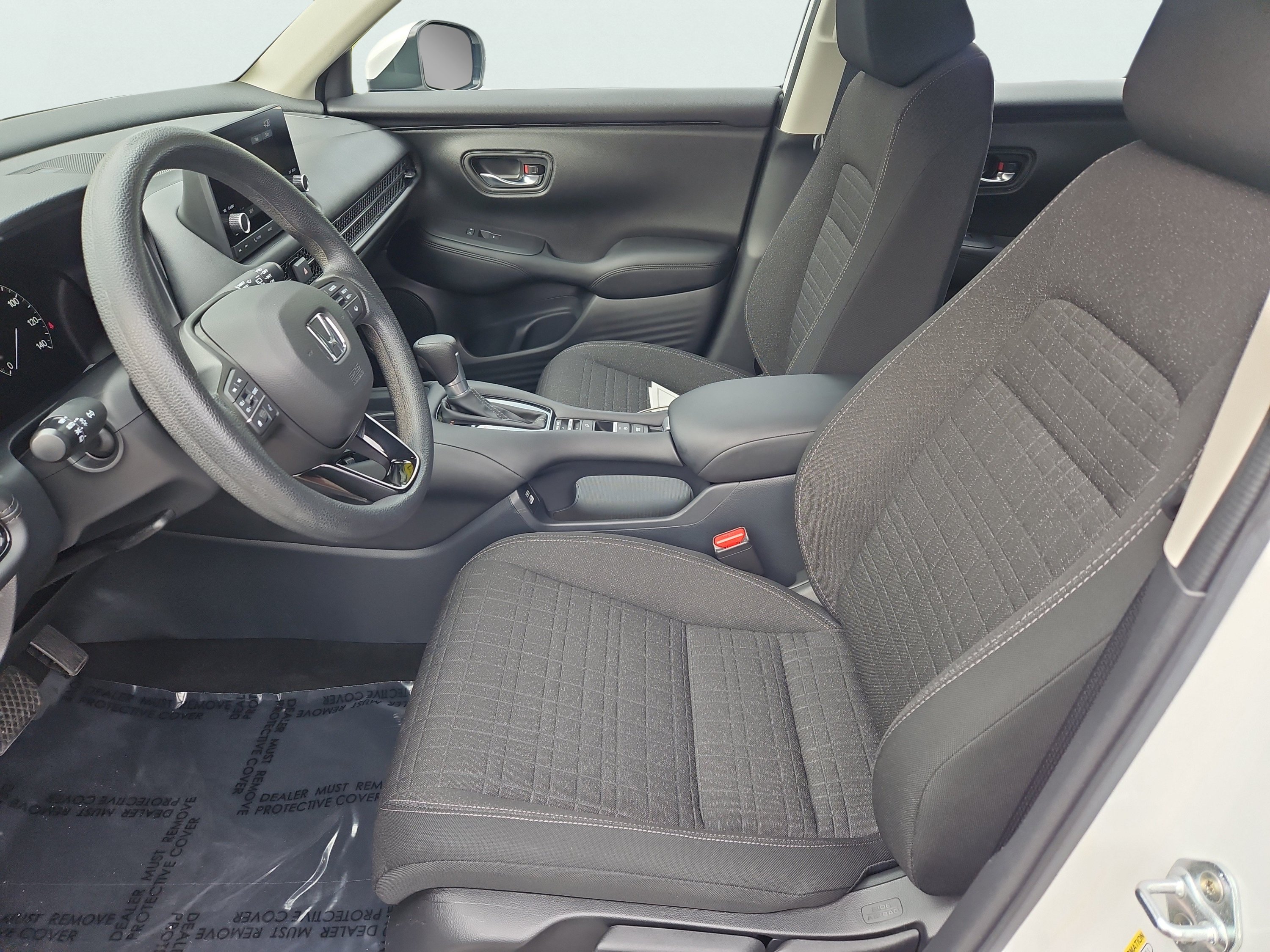 Certified 2023 Honda HR-V LX image 34