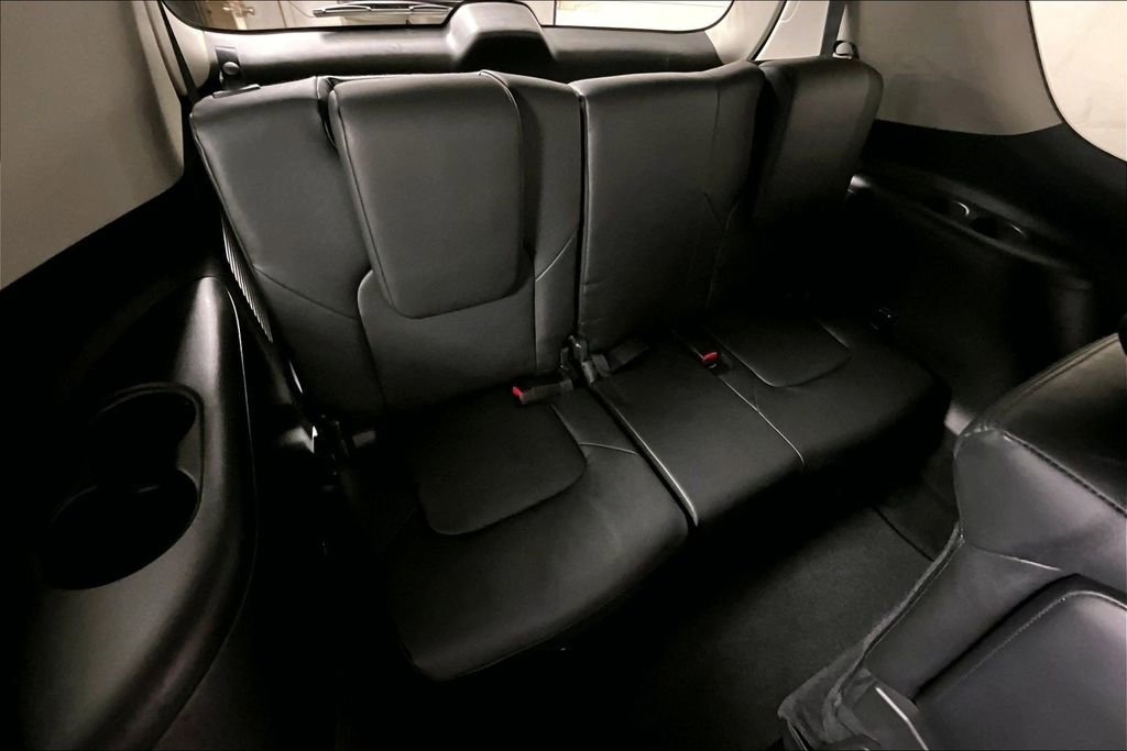 Used 2024 Nissan Armada SL w/ Cargo Package image 28