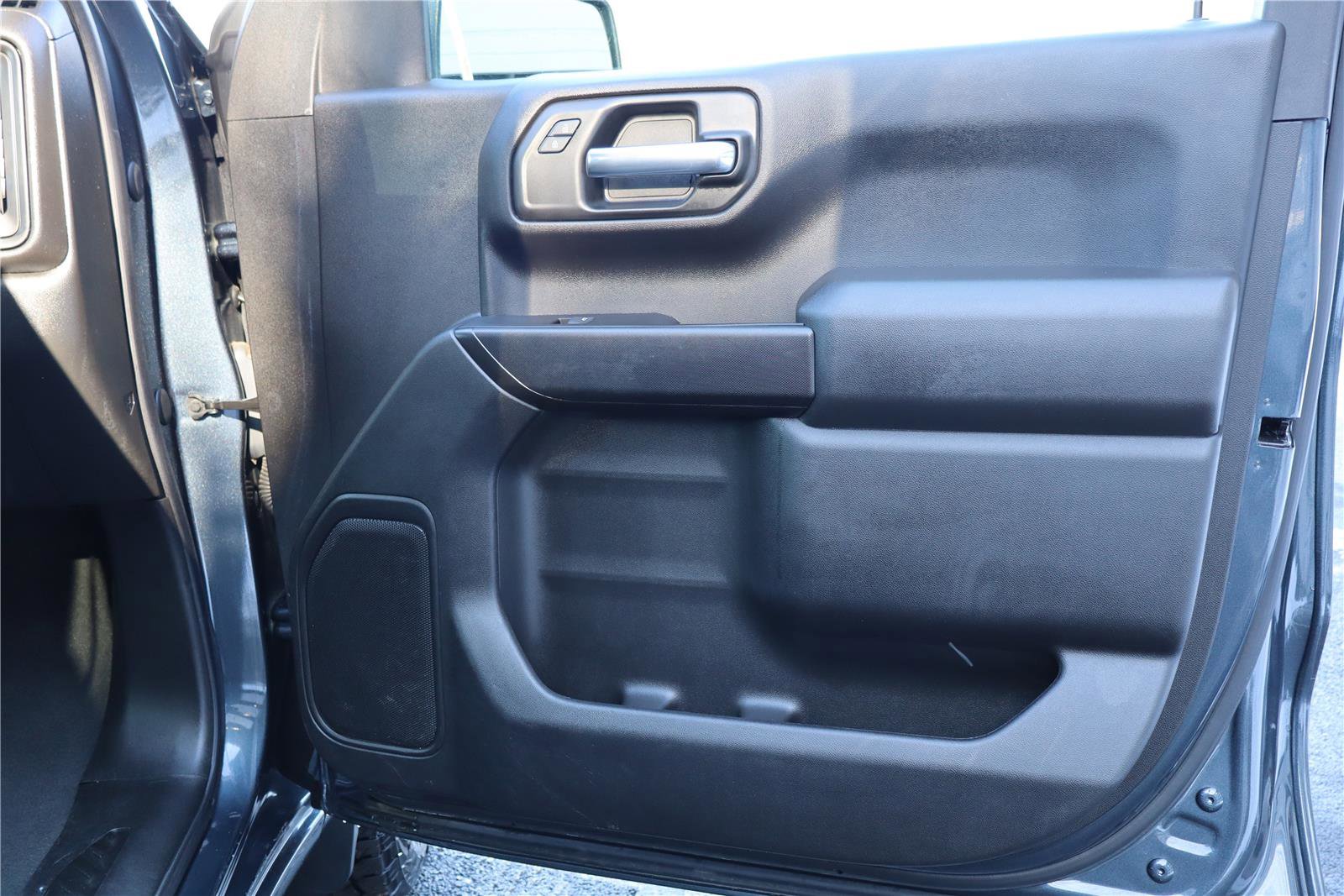 Used 2022 Chevrolet Silverado 1500 Custom Trail Boss w/ Safety Confidence Package image 29