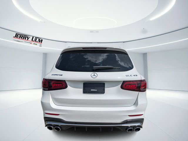 Used 2022 Mercedes-Benz GLC 43 AMG 4MATIC image 4